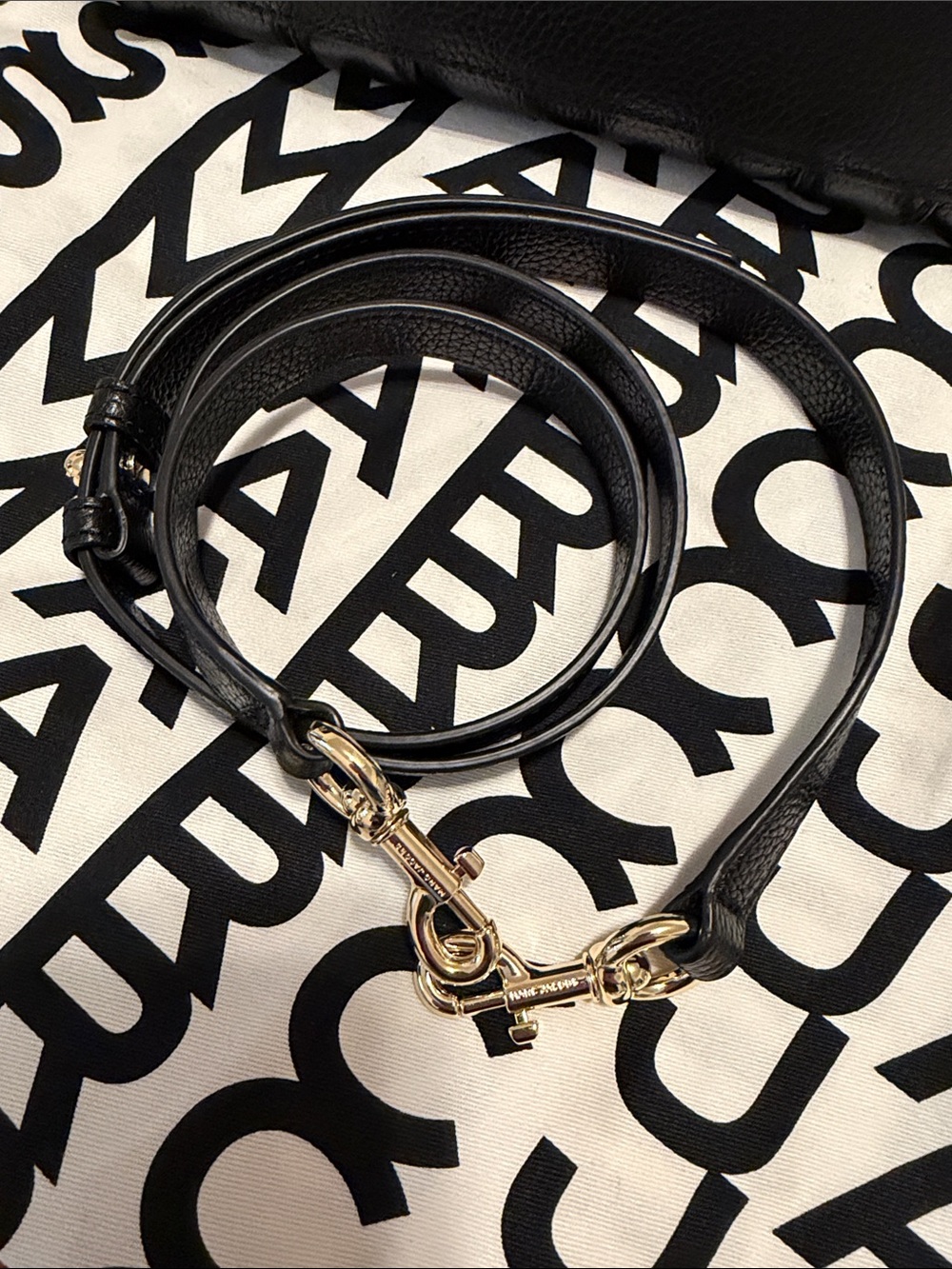Marc Jacobs Black Pebbled Leather Top-Handle Tote - Picture 9 of 10
